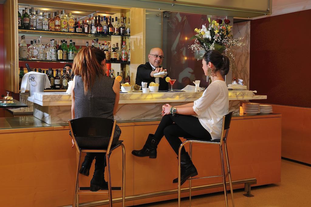 Ariosto Hotel Milan Exterior photo