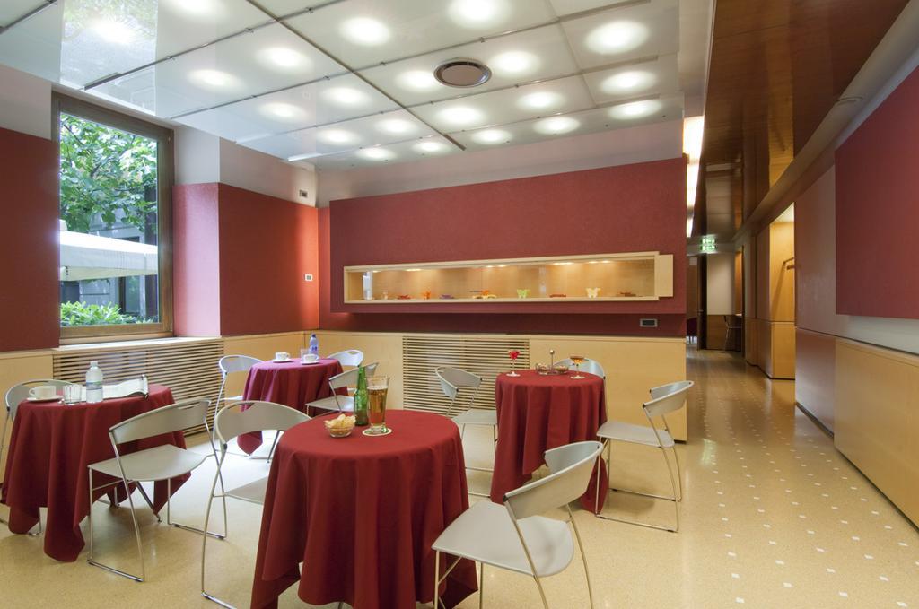 Ariosto Hotel Milan Exterior photo