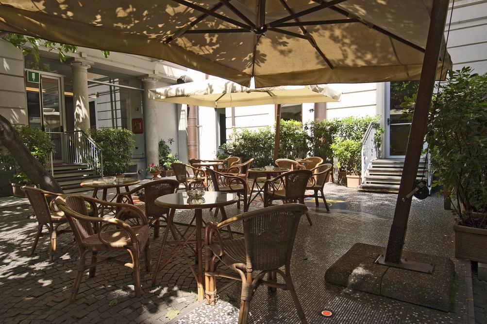 Ariosto Hotel Milan Exterior photo