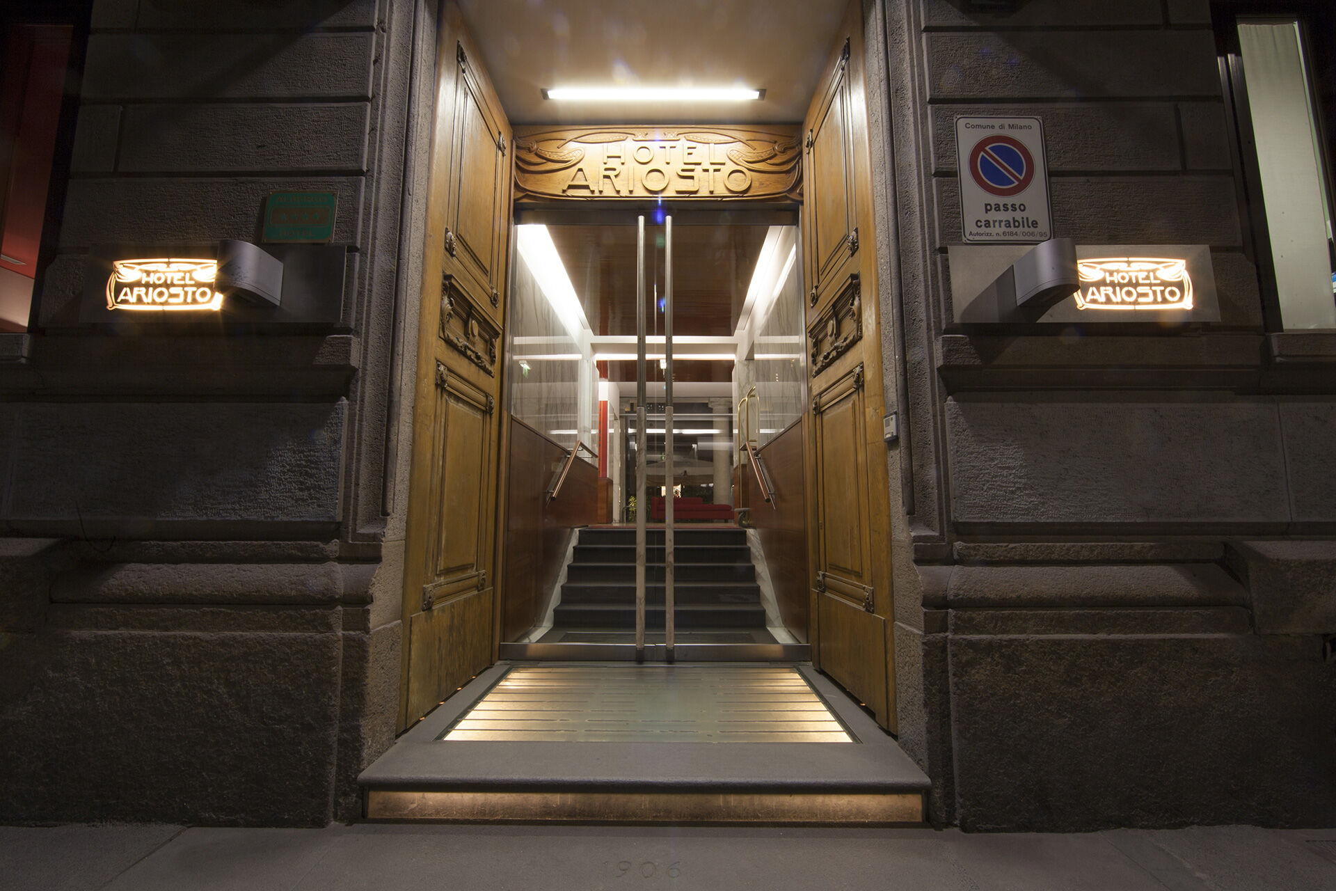 Ariosto Hotel Milan Exterior photo